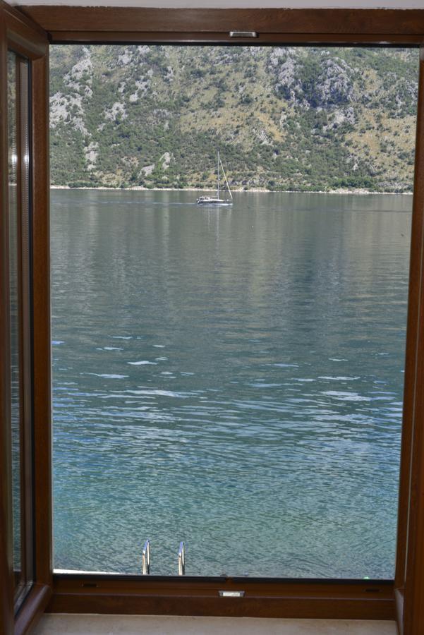 A Hundred Olive Trees Apartments Kotor Luaran gambar