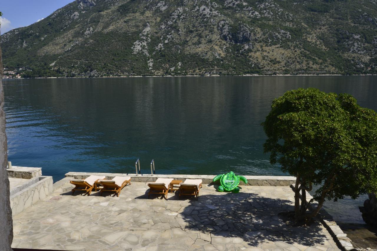 A Hundred Olive Trees Apartments Kotor Luaran gambar