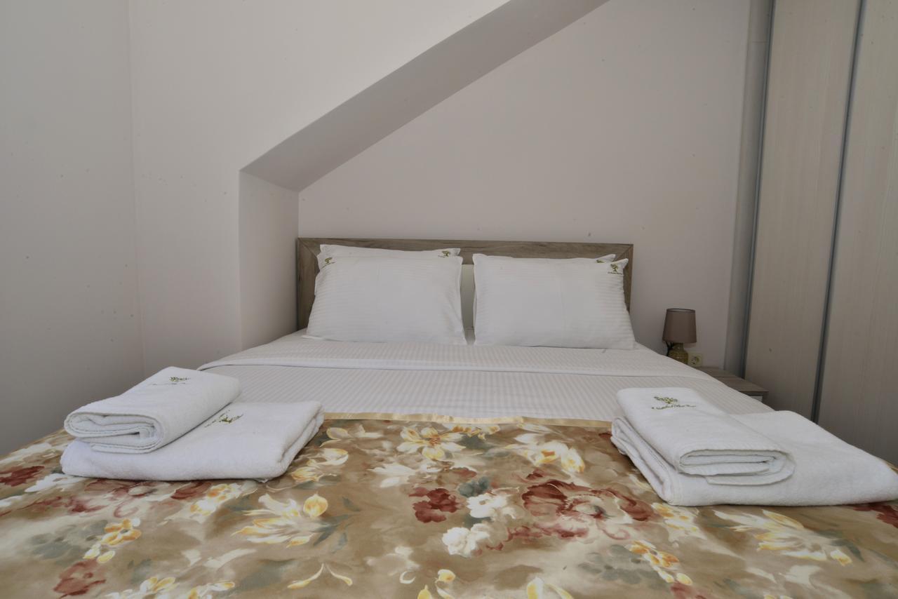 A Hundred Olive Trees Apartments Kotor Luaran gambar
