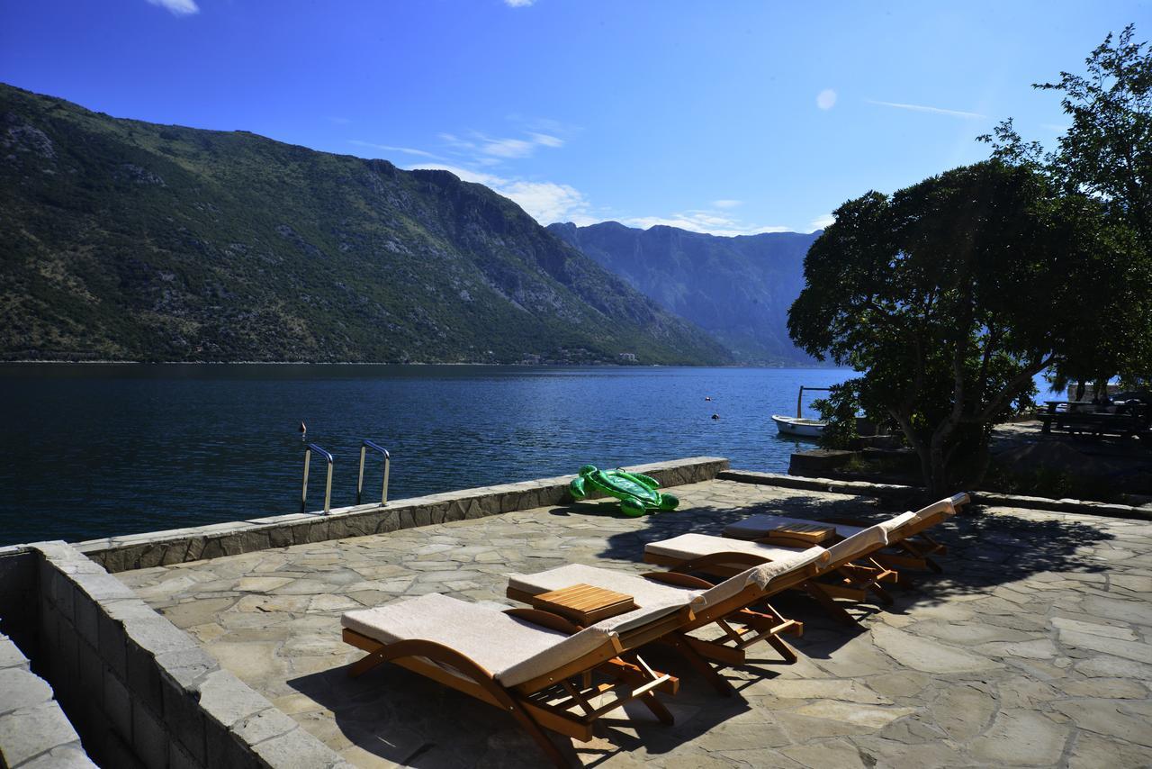 A Hundred Olive Trees Apartments Kotor Luaran gambar