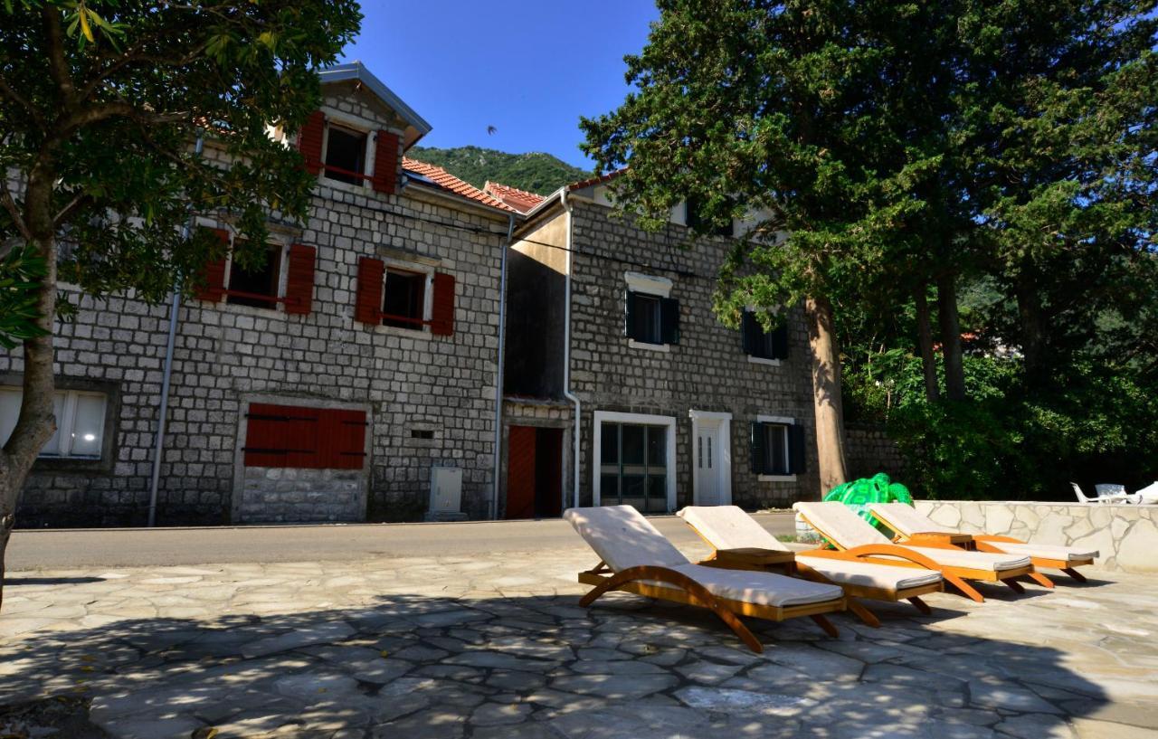 A Hundred Olive Trees Apartments Kotor Luaran gambar